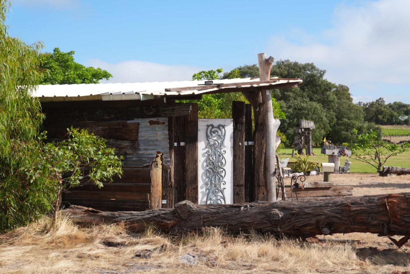 Silversprings Spa Retreat Pet Friendly Cottages And Glampings Metricup エクステリア 写真