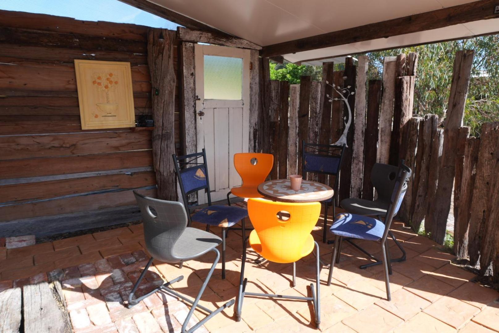 Silversprings Spa Retreat Pet Friendly Cottages And Glampings Metricup エクステリア 写真