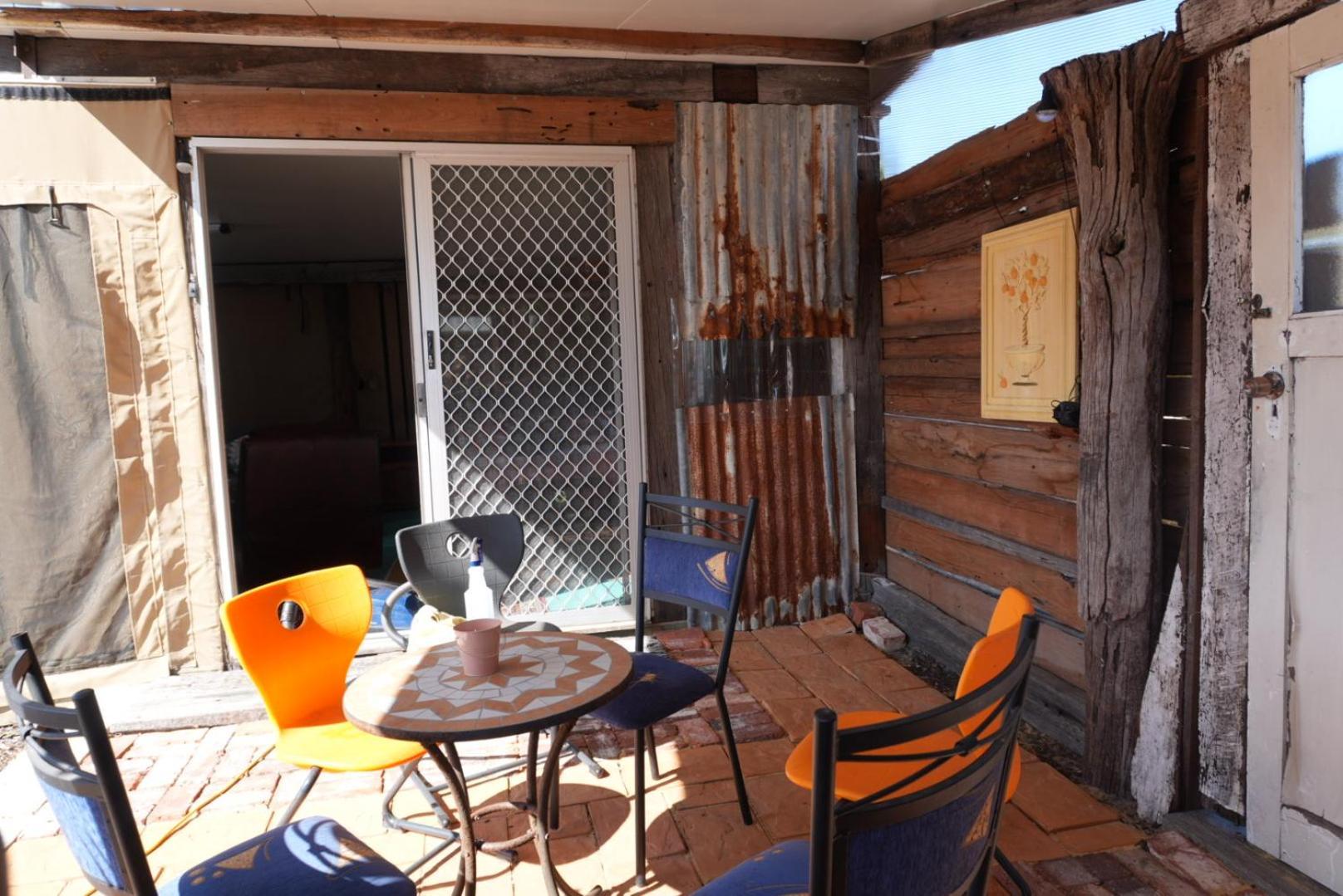 Silversprings Spa Retreat Pet Friendly Cottages And Glampings Metricup エクステリア 写真