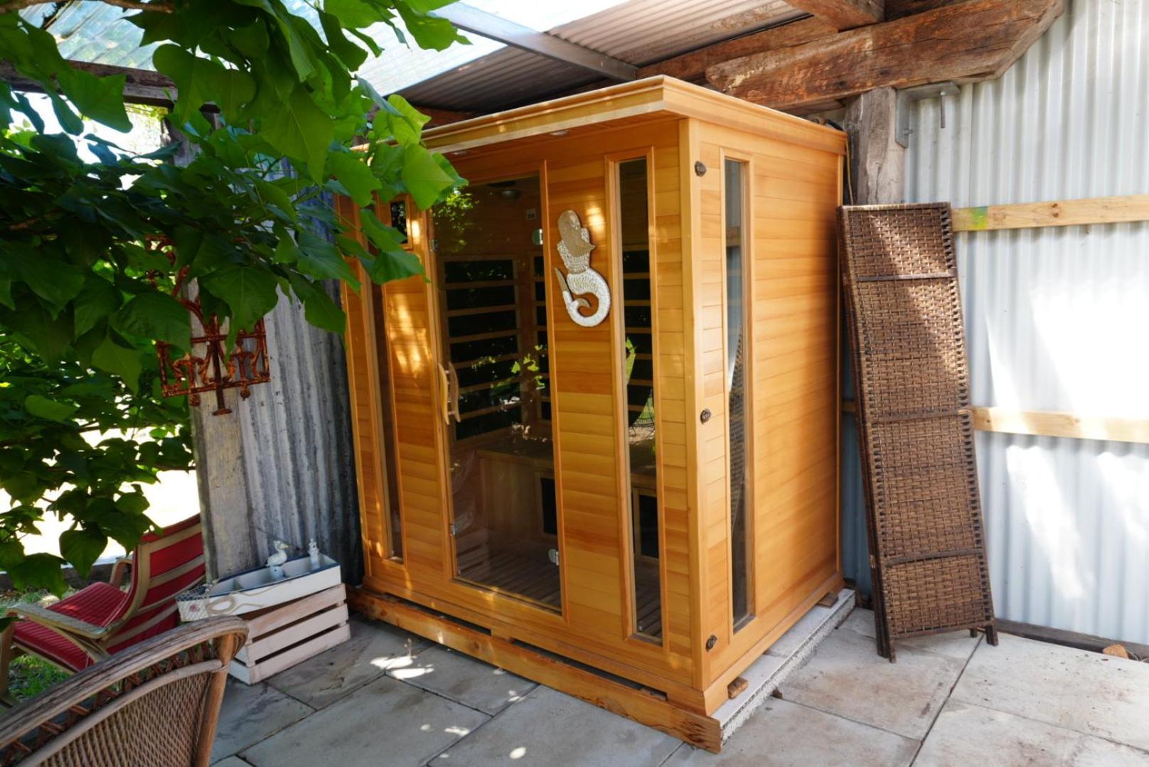 Silversprings Spa Retreat Pet Friendly Cottages And Glampings Metricup エクステリア 写真