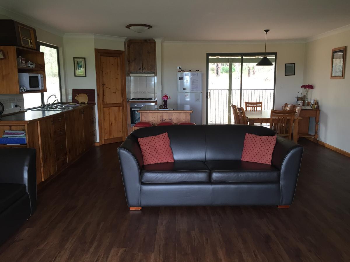 Silversprings Spa Retreat Pet Friendly Cottages And Glampings Metricup エクステリア 写真